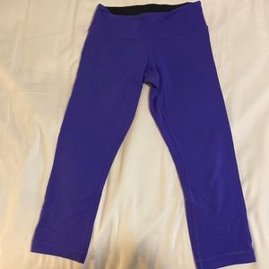 Purple/Black Reversible lululemon Capri, Size 4